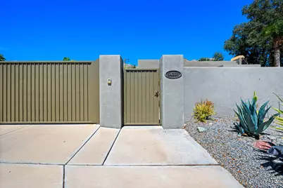 54385 Avenida Madero, La Quinta, CA 92253 - Photo 8