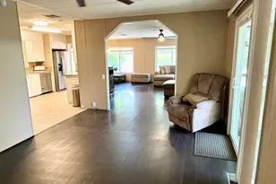 154 Estrada Way, Cathedral City, CA 92234 - Photo 8