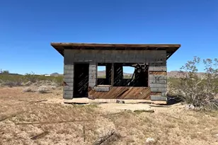 216 Jesse Rd, Landers, CA 92285 - Photo 20