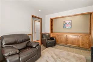 433 Eton Ln, Big Bear City, CA 92314 - Photo 20