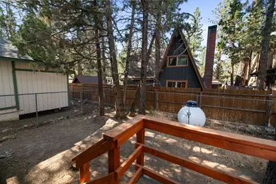 2063 10th Lane, Big Bear City, CA 92314 - Photo 18