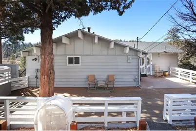 1010 Brookside Lane, Fawnskin, CA 92333 - Photo 6