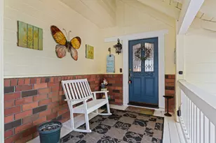 692 Zurich Dr, Lake Arrowhead, CA 92352 - Photo 1