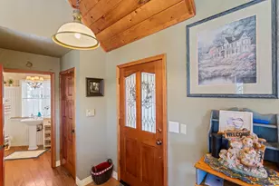 692 Zurich Dr, Lake Arrowhead, CA 92352 - Photo 10
