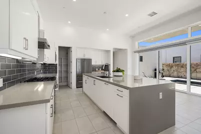 584 Fountain Drive, Palm Springs, CA 92262 - Photo 8