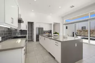 584 Fountain Dr, Palm Springs, CA 92262 - Photo 8