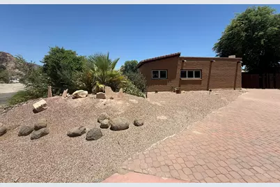 51520 Avenida Montezuma, La Quinta, CA 92253 - Photo 8