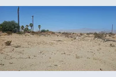 2397 Fullerton Avenue, Thermal, CA 92274 - Photo 2