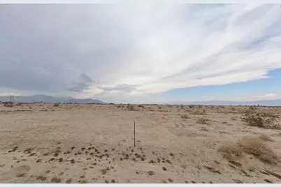 1268 Sea Kist Avenue, Thermal, CA 92274 - Photo 4