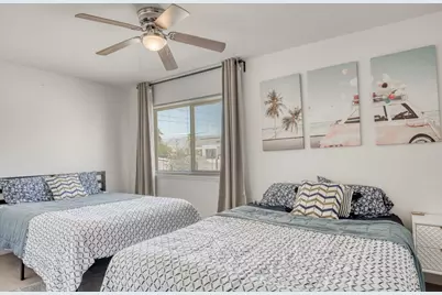 10925 Ambrosio Drive, Desert Hot Springs, CA 92240 - Photo 16