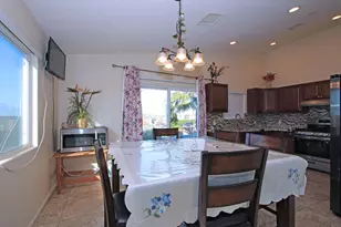 12925 Maui Way, Desert Hot Springs, CA 92240 - Photo 16