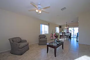 12925 Maui Way, Desert Hot Springs, CA 92240 - Photo 14