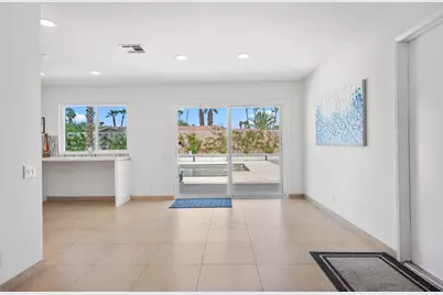 2450 Tamarisk Road, Palm Springs, CA 92262 - Photo 10