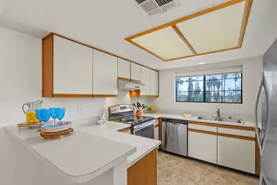 505 S Farrell Drive #Q104, Palm Springs, CA 92264 - Photo 20