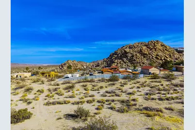 7215 Mt Lassen Avenue, Joshua Tree, CA 92252 - Photo 16