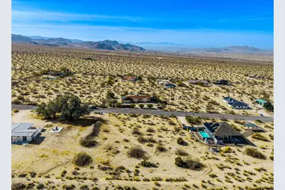 7215 Mt Lassen Avenue, Joshua Tree, CA 92252 - Photo 6