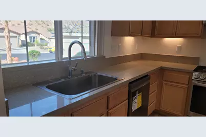 64057 Olympic Mountain Avenue, Desert Hot Springs, CA 92240 - Photo 6