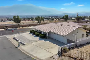 68480 Hacienda Ave, Desert Hot Springs, CA 92240 - Photo 36