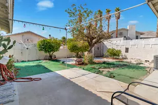 68480 Hacienda Ave, Desert Hot Springs, CA 92240 - Photo 32