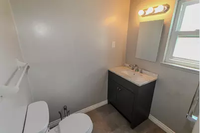945 W J Street, Ontario, CA 91762 - Photo 10