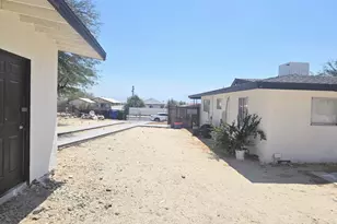 66262 4th St, Desert Hot Springs, CA 92240 - Photo 16