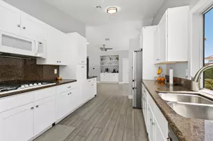 39369 Regency Way, Palm Desert, CA 92211 - Photo 4