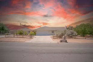 8582 Frontera Ave, Yucca Valley, CA 92284 - Photo 2
