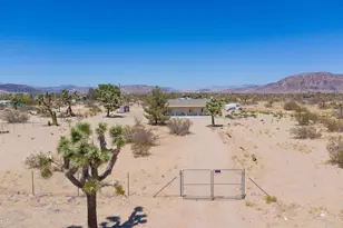58522 Reche Rd, Landers, CA 92285 - Photo 8