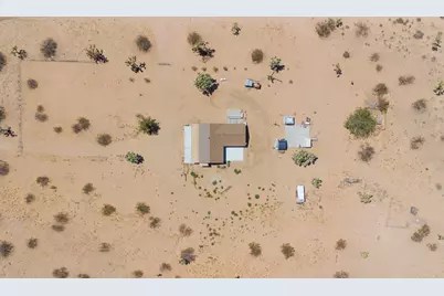 58522 Reche Road, Landers, CA 92285 - Photo 14