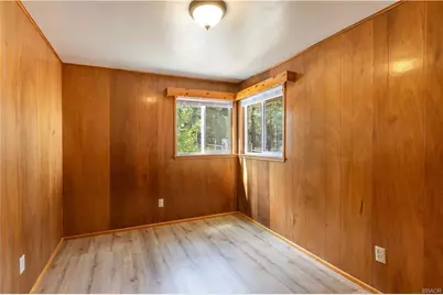901 Sugarloaf Boulevard, Big Bear City, CA 92314 - Photo 16