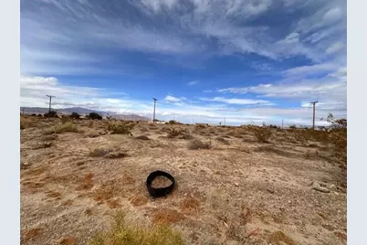 2459 Shore Gem Avenue, Thermal, CA 92274 - Photo 16