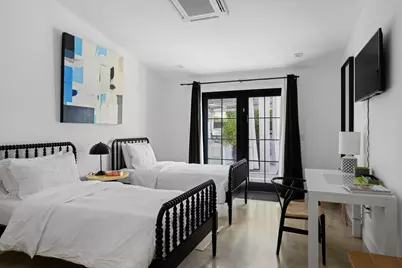 470 E. Avenida Olancha #2, Palm Springs, CA 92264 - Photo 16