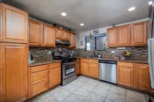 27650 Avenida Terrazo, Cathedral City, CA 92234 - Photo 8