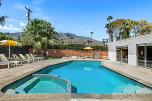 633 S Canon Dr, Palm Springs, CA 92264 - Photo 1