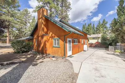 605 Elysian Boulevard, Big Bear City, CA 92314 - Photo 2