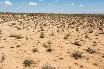 401 Stonehill Avenue, Joshua Tree, CA 92252 - Photo 8