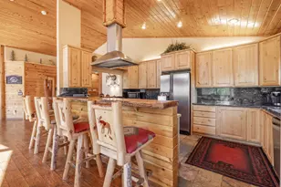 385 Sunrise Way, Big Bear Lake, CA 92315 - Photo 10