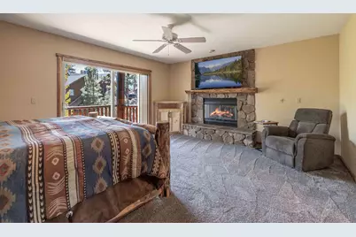 385 Sunrise Way, Big Bear Lake, CA 92315 - Photo 24