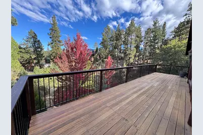385 Sunrise Way, Big Bear Lake, CA 92315 - Photo 16