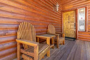 385 Sunrise Way, Big Bear Lake, CA 92315 - Photo 4