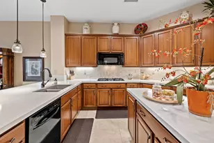 11 Hillcrest Dr, Palm Desert, CA 92260 - Photo 6