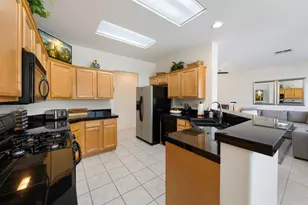 78852 Stansbury Ct, Palm Desert, CA 92211 - Photo 12