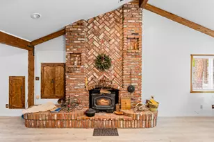 41591 Tahoe Dr, Big Bear Lake, CA 92315 - Photo 12