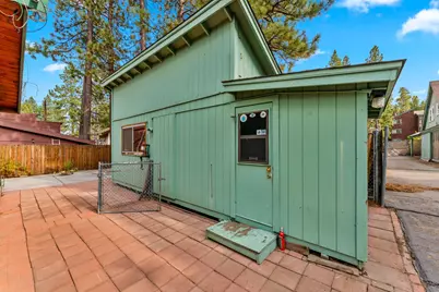 41591 Tahoe Drive, Big Bear Lake, CA 92315 - Photo 38