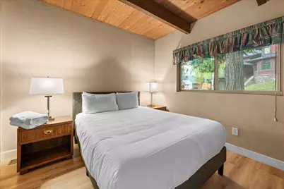 27621 Cedarwood Drive, Lake Arrowhead, CA 92352 - Photo 24