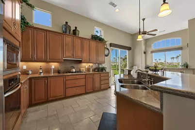 51197 Via Sorrento, La Quinta, CA 92253 - Photo 10