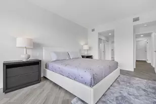 910 Island Dr, Rancho Mirage, CA 92270 - Photo 24