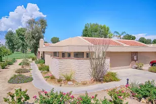 68686 Calle Espejo, Cathedral City, CA 92234 - Photo 4