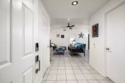 255 S Avenida Caballeros #302, Palm Springs, CA 92262 - Photo 6