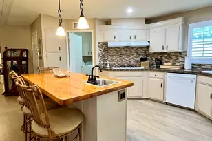 39705 Manzanita Dr, Palm Desert, CA 92260 - Photo 6